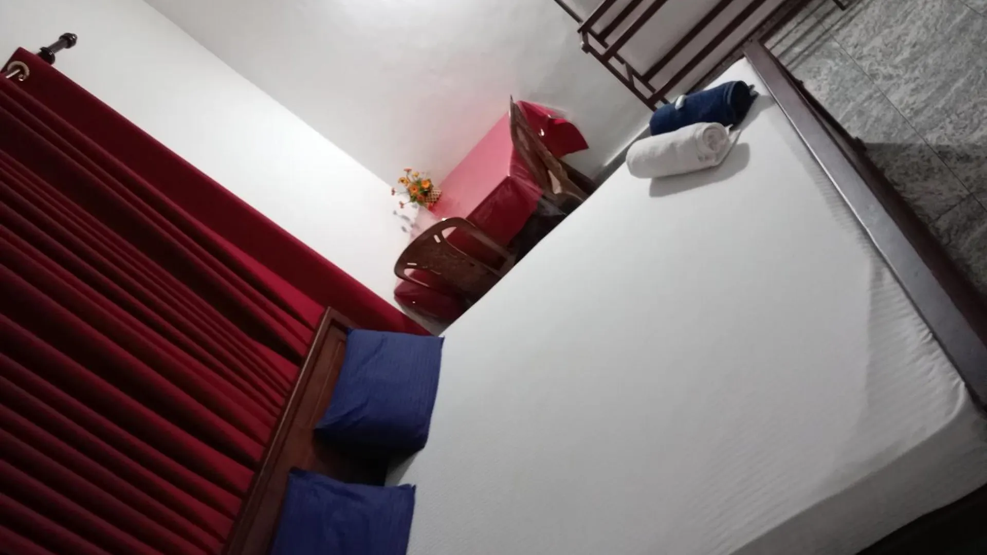 Araliya Homefeel - Katunayaka Kotugoda Hotel